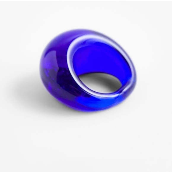 Zara Blue Glass Collection Ring. size medium - Picture 2 of 5